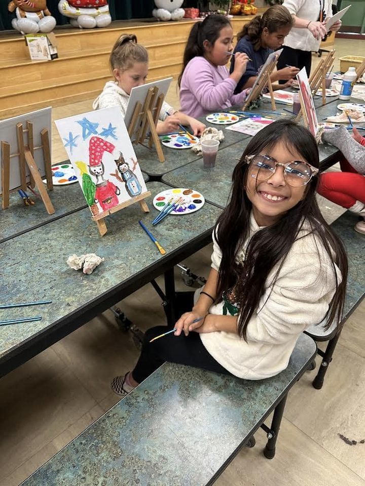 I think we can all agree that there is no greater joy than receiving custom artwork from our favorite little artists❣️ Independence Elementary School’s Extended Day Class is working hard to create these extra special gifts❣️🎨🎄