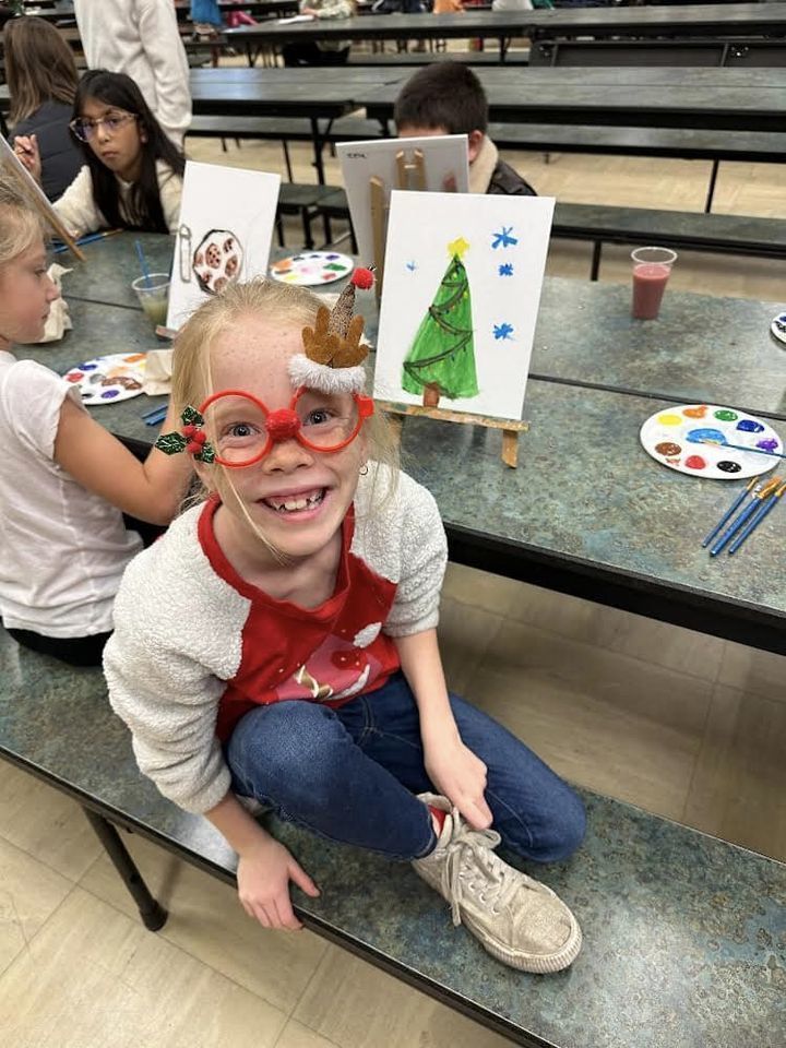 I think we can all agree that there is no greater joy than receiving custom artwork from our favorite little artists❣️ Independence Elementary School’s Extended Day Class is working hard to create these extra special gifts❣️🎨🎄